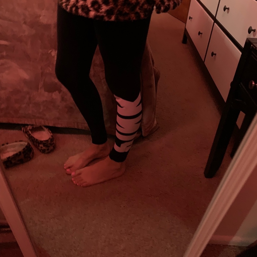 PINK Black Leggings